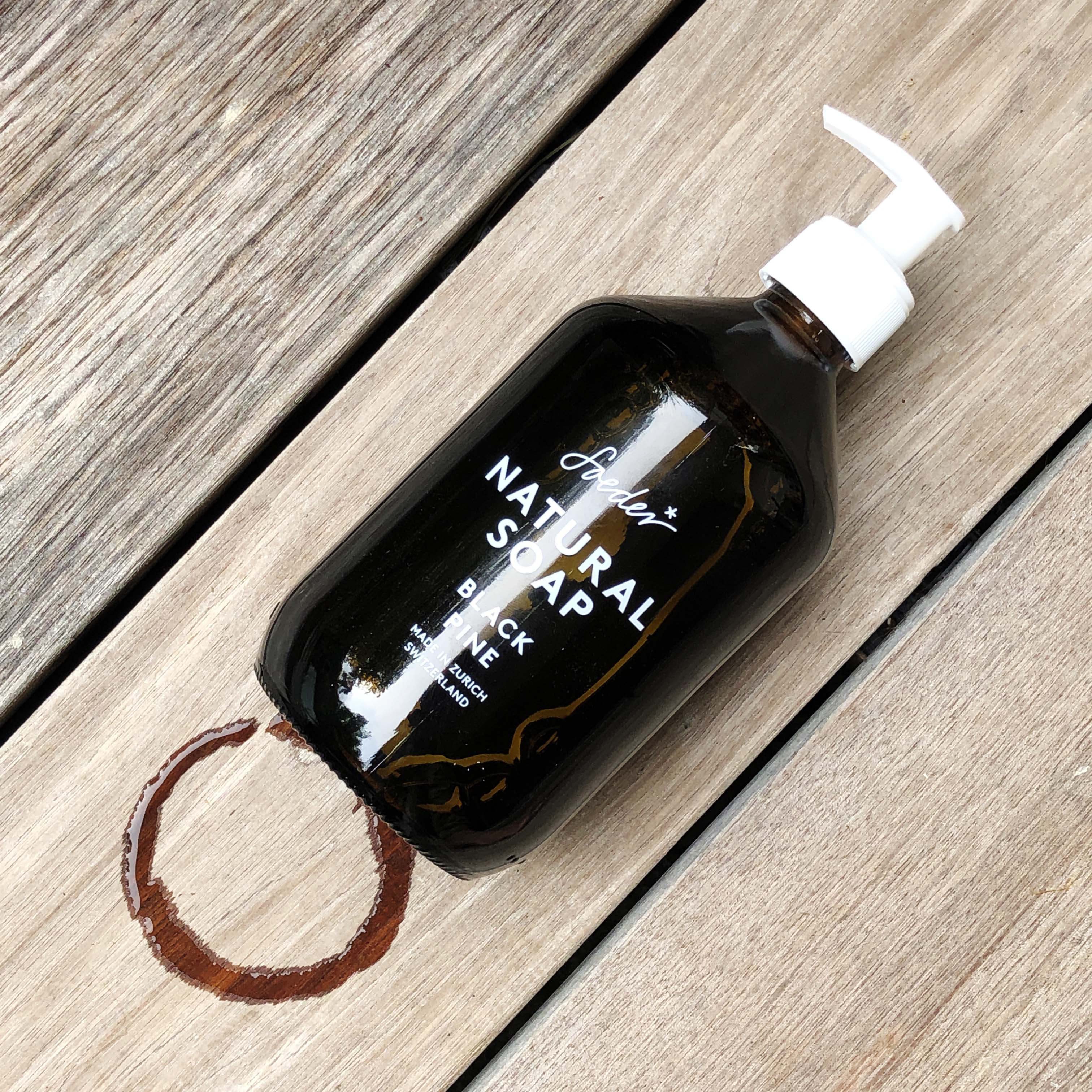 Natural Soap - Black Pine 500 ml - soeder*
